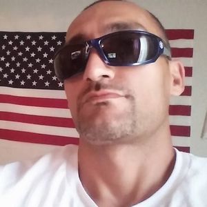 Meet your Posher, Manny